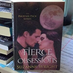 5 books wolf shifters